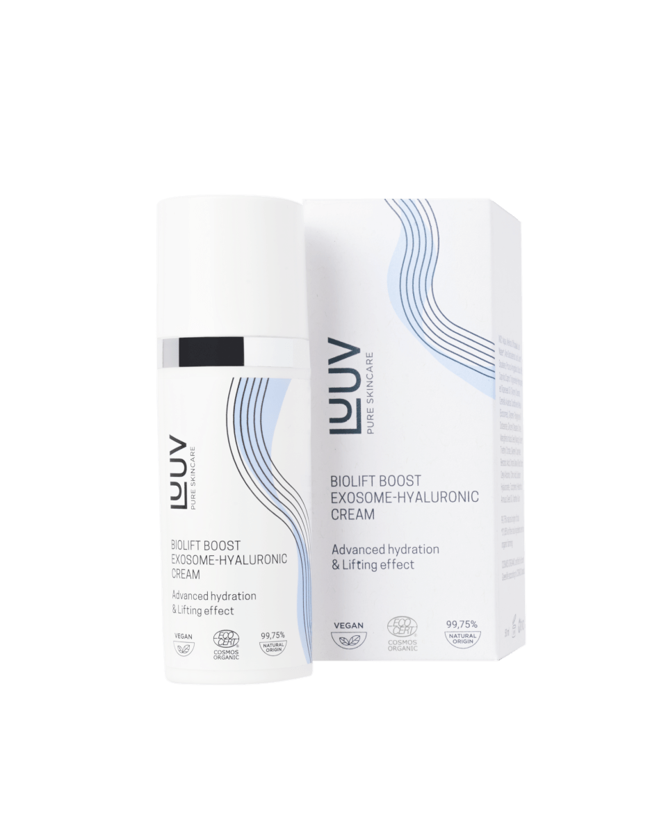LUUV BioLift Exosome-Hyaluronic Cream naturlig anti-age ansiktskräm i vit tub och förpackning med blå detaljer