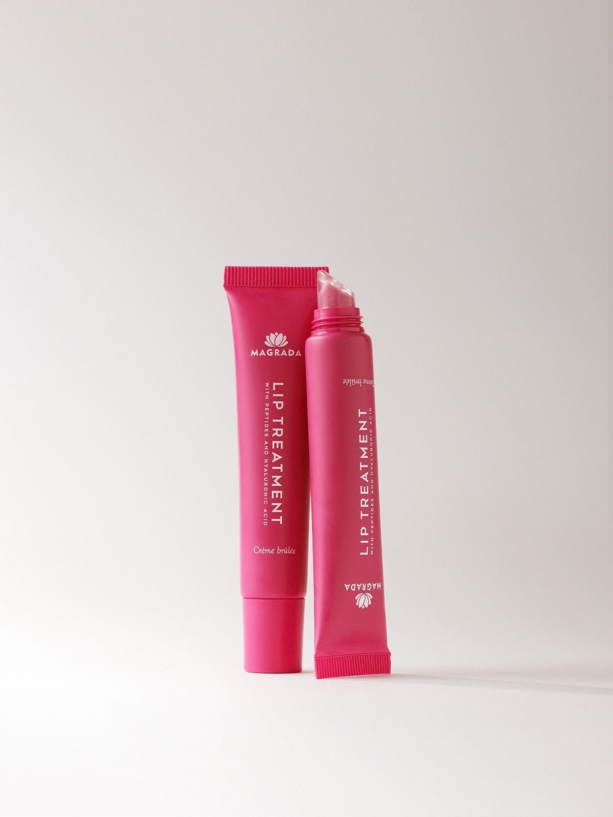 Tonad läppbalsam med hyaluronsyra, rosa tub med applikator, Sheer Pink 15 ml