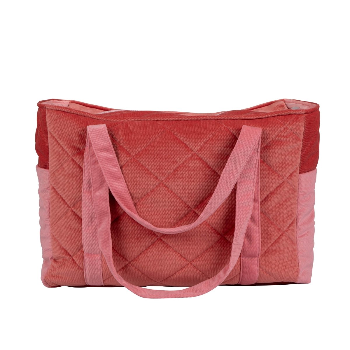 Handgjord weekenderbag i sammet, rosa quiltat mönster med rosa bärhandtag