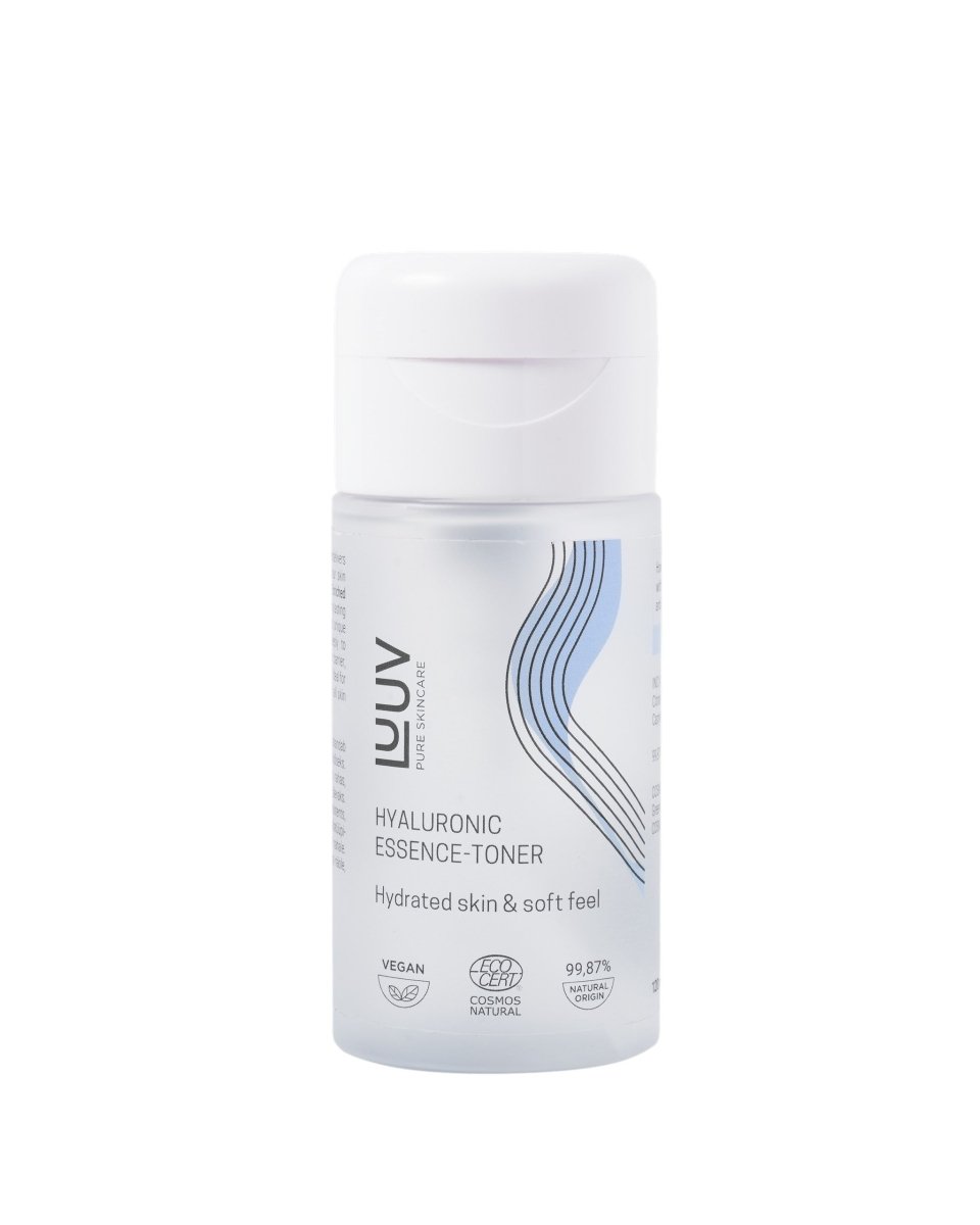 LUUV Hyaluronic Essence-Toner i genomskinlig flaska med vit kork, certifierad vegan och ECOCERT COSMOS Natural
